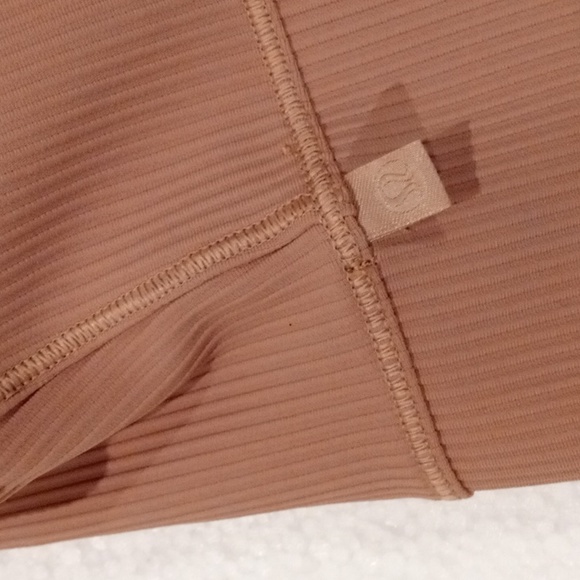 Lululemon Ribbed Tank - Picture 3 of 8